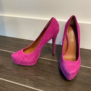 Boutique 9 Fuchsia Pink Heels